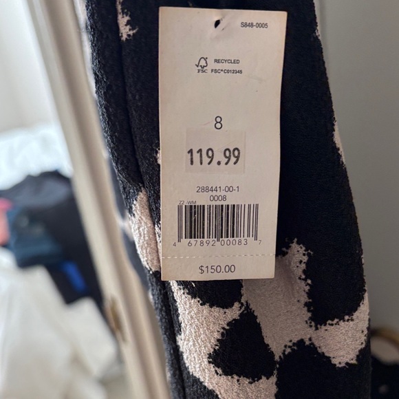 Banana Republic Black and Cream Dress - Picture 2 of 5